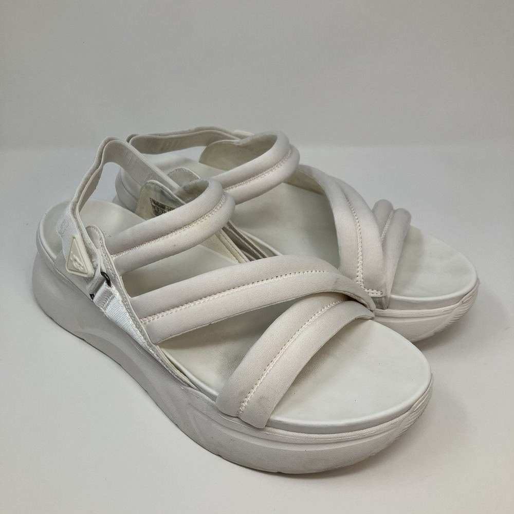 UGG LA Sun Platform Sandals Women Size 12 White Padded Straps Sneaker Sole